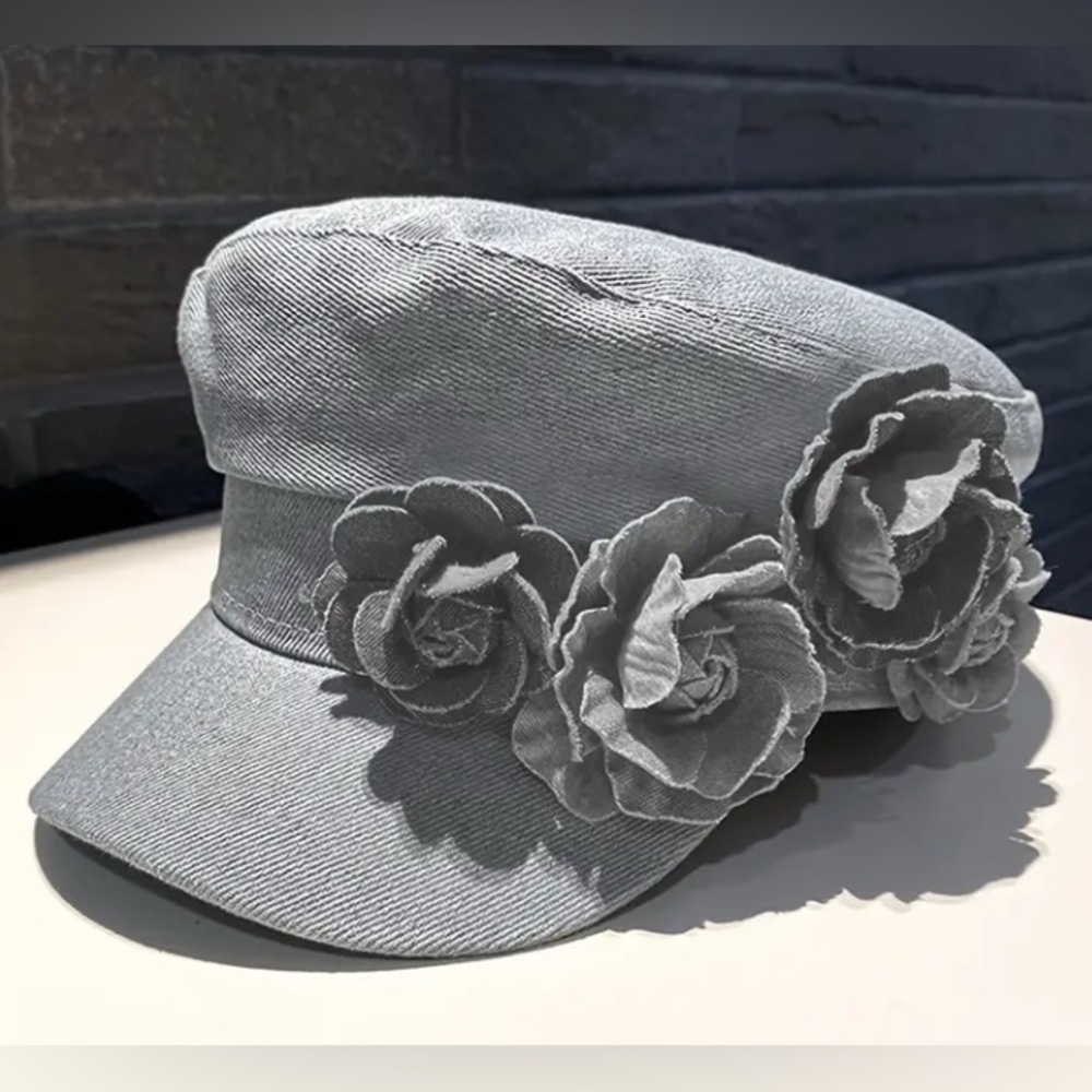 Denim Super Chic Hat with Roses - Picture 4 of 4